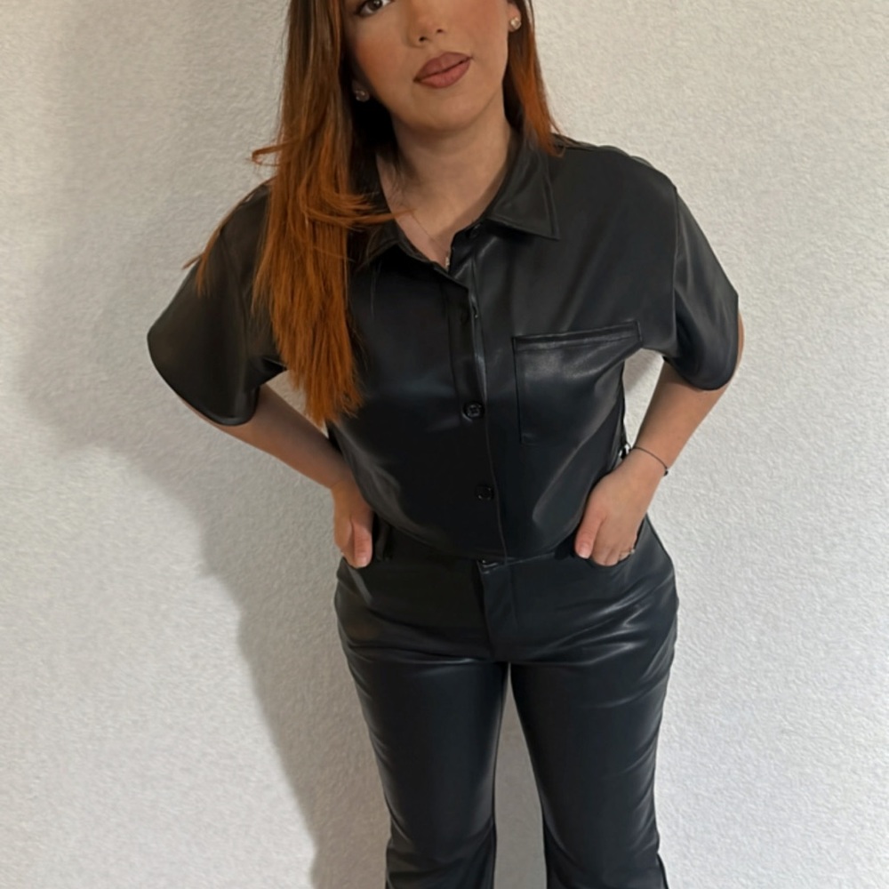Vegan leather top🖤